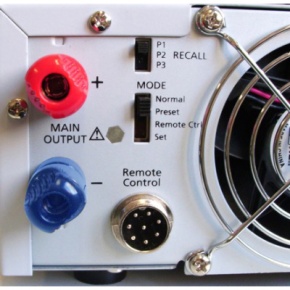 DC-Netzgerät 1 - 32 V, 0 – 20 A (230 V, 50/60 Hz)